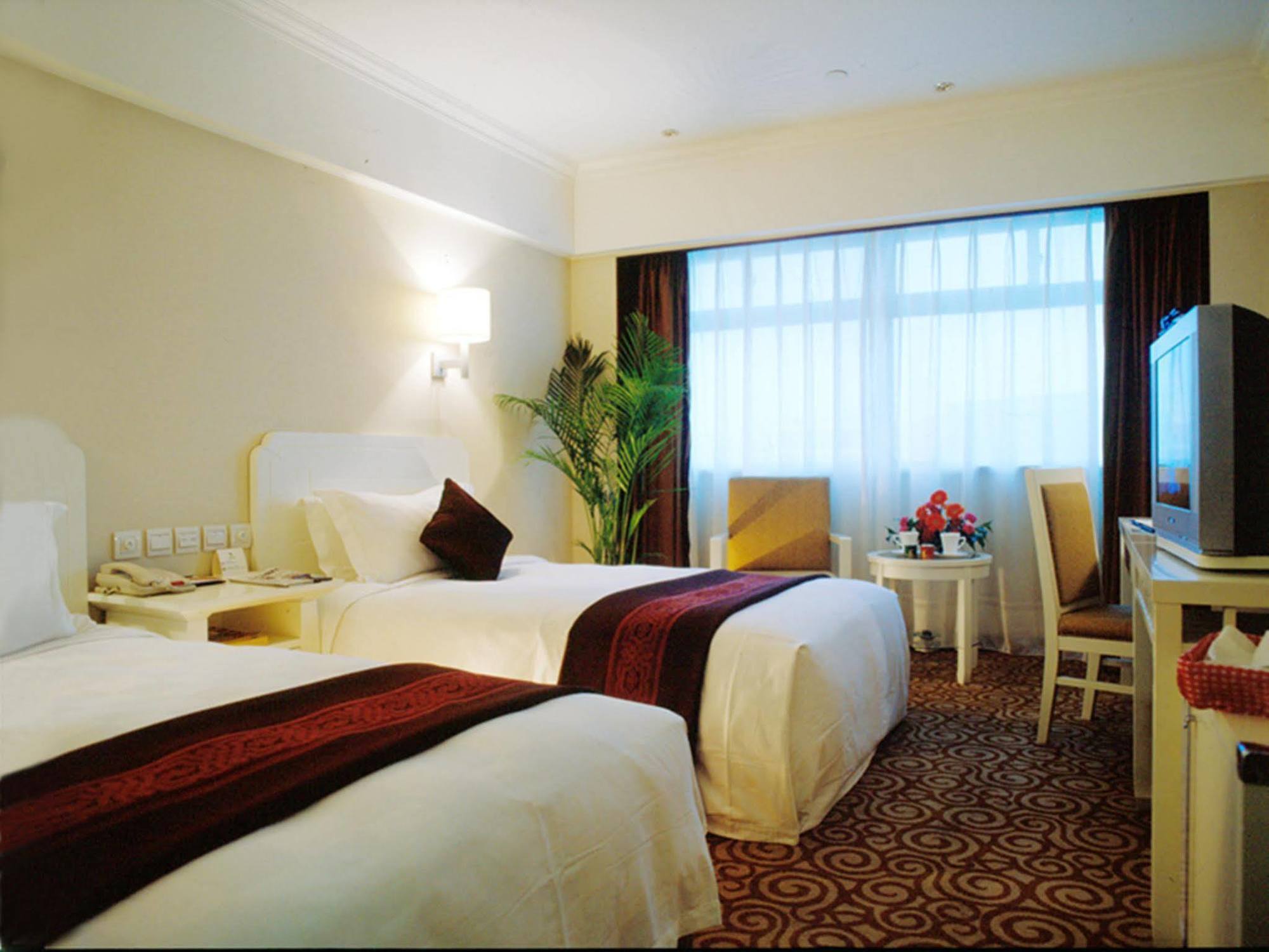 Beijing Spring Hotel Exterior photo